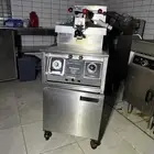 أغراض مطعم للبيع