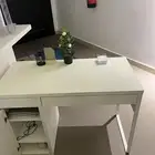 دواليب ومكتب للبيع
