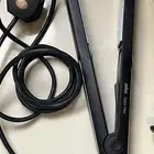 مكواة فرد الشعر