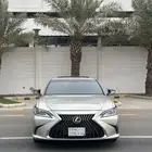 لكزس ES250 2023 AA بنزين