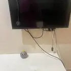 تلفزيون 28 بوصه مع سيفر والطاوله