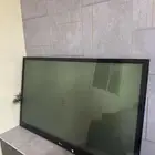 تلفزيون LG كبير