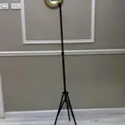 استاند كاميرا او اضاءة او مايك