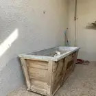 معلف للبيع