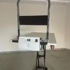 عربة رفع ترفع إلى ثلاث مئة كيلو