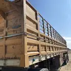 شاحنه لنقل لنقل داخلي وخارجي