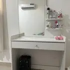 تسريحه مستخدمه كل شي زين ما عدا السحاب لازم ينفتح بقوه