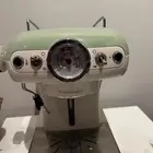 ماكينة قهوه