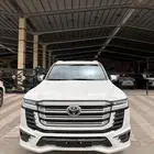 تويوتا لاند كروزرVXR وارد سعود بهوان بريمي2025اخر دفعه ابيض