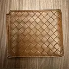 محفظة بوتيقا جلد جملي Bottega Veneta leather wallet