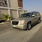 جمس يوكن بودي بلد ما عدا قطعه وحده فقط 2009 الون ذهبي