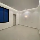 شقق ارضيه بموقع مميز بحوش مدخل سياره أحد رفيده