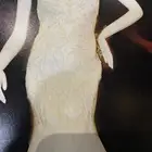 فستان زفاف مفصلته عام 2021