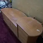 ظهر سرير بمراية وتسريحة