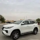 فورشنر 2025 GX2 بنزين شبه الاصفار