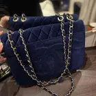 شنطة شانيل شامواه للبيع ومتوفر تمارا