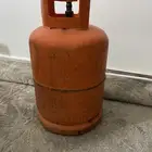 اسطوانة للبيع