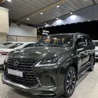 للبيع لكزس LX570 بلاك اديشن 2021 خليجي عداد 143 الف