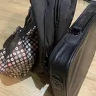 حقائب للبيع