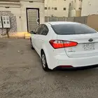 كيا سيراتو