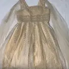 فستان للبيع