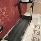 سير جري ودرجة تمارين هوائية   Treadmill and Exercise Bike