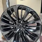 جنوط لكزس LS500 وكالة للبيع