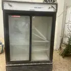 ثلاجة بقاله كبيره بحاله ممتازه جدآ