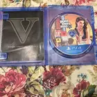 قرص لعبة GTA 5 معروض للبيع بسعر 60 ريال سعودي