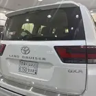 للايجار اليومي والشهري لاند كروزر GXR