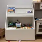 دواليب وسرير أطفال للبيع
