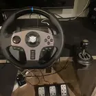 محاكي دركسون يشمل قير 6 سرعات ودعاسات