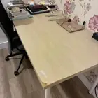 طاولة مكتب