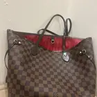شنطه نسائيه LV تقليد درجة اولى