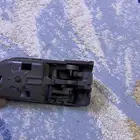 يد باب كامري من 2003 الى2006