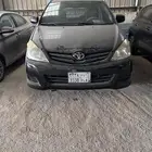 انوفا 2009 للبيع