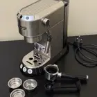الة قهوة Delonghi Dedica الأصلية مستوردة من بريطانيا