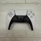 يد بلاستيشن 5