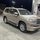 جيب صالون لاندكروزر