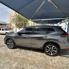 للبيع نيسان اكس تريل نظيفه جدا