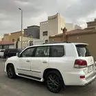 لكزس 2015 LX570 فل كامل