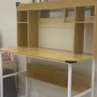 طاولة مكتبة