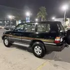 جيب لاندكروزر 2006 اللون اسود قير عايدي اساس