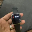 ساعة ابل اصدار SE
