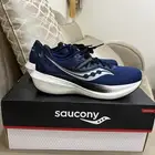 حذاء سوكوني تريمف 20