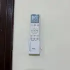 تي سي ال مكيف اسبليت جداري  حار بارد 12400 إنفرتر