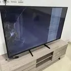 شاشه من شركة TiT منكسره