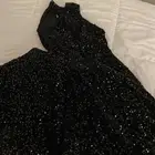 فساتين للبيع