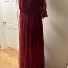 فستانين للبيع بأي سعر