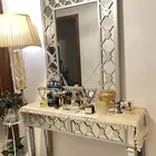 مدخل جميل للبيع في حالة جيدة و سليمة